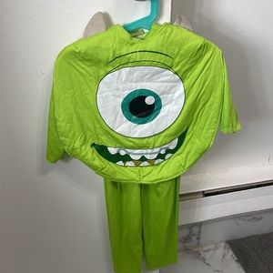 Mike Wazowski costume!